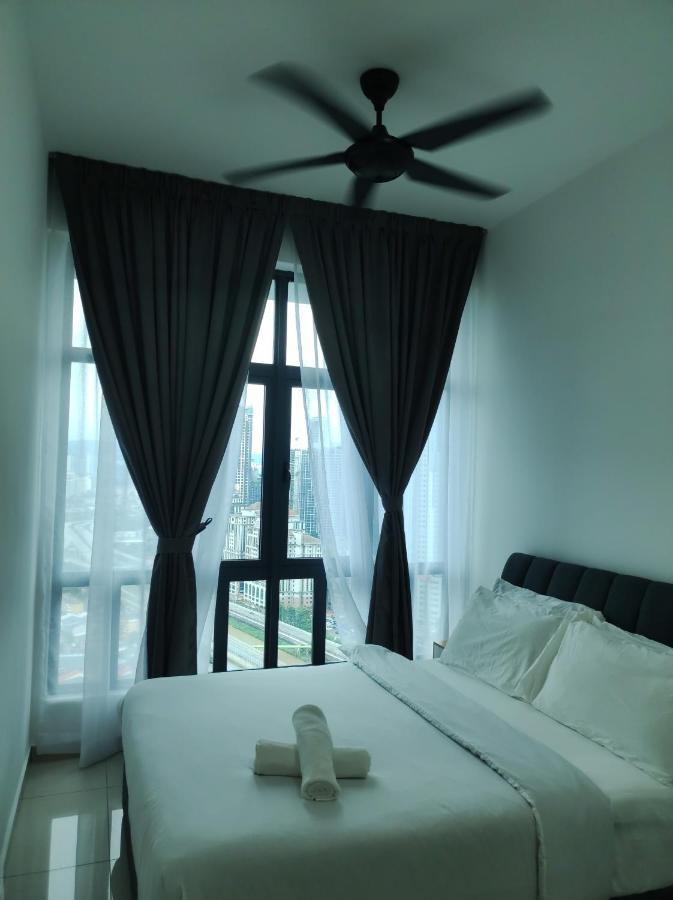 קואלה לומפור Legasi Suites Service Klcc מראה חיצוני תמונה